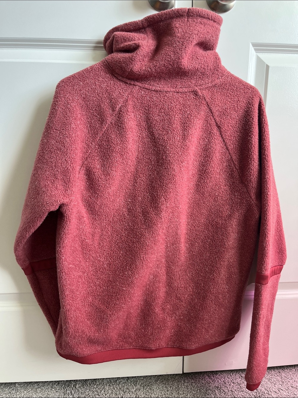 Nike pullover - Picture 2 of 2